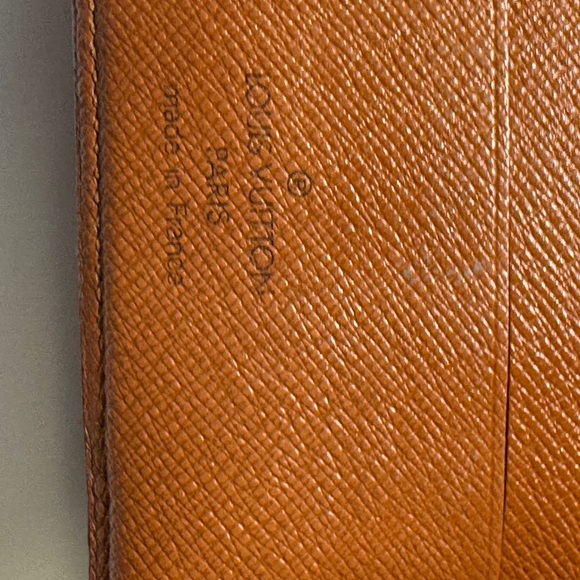 Louis Vuitton Brown Monogram Porto de paper - Picture 13 of 15